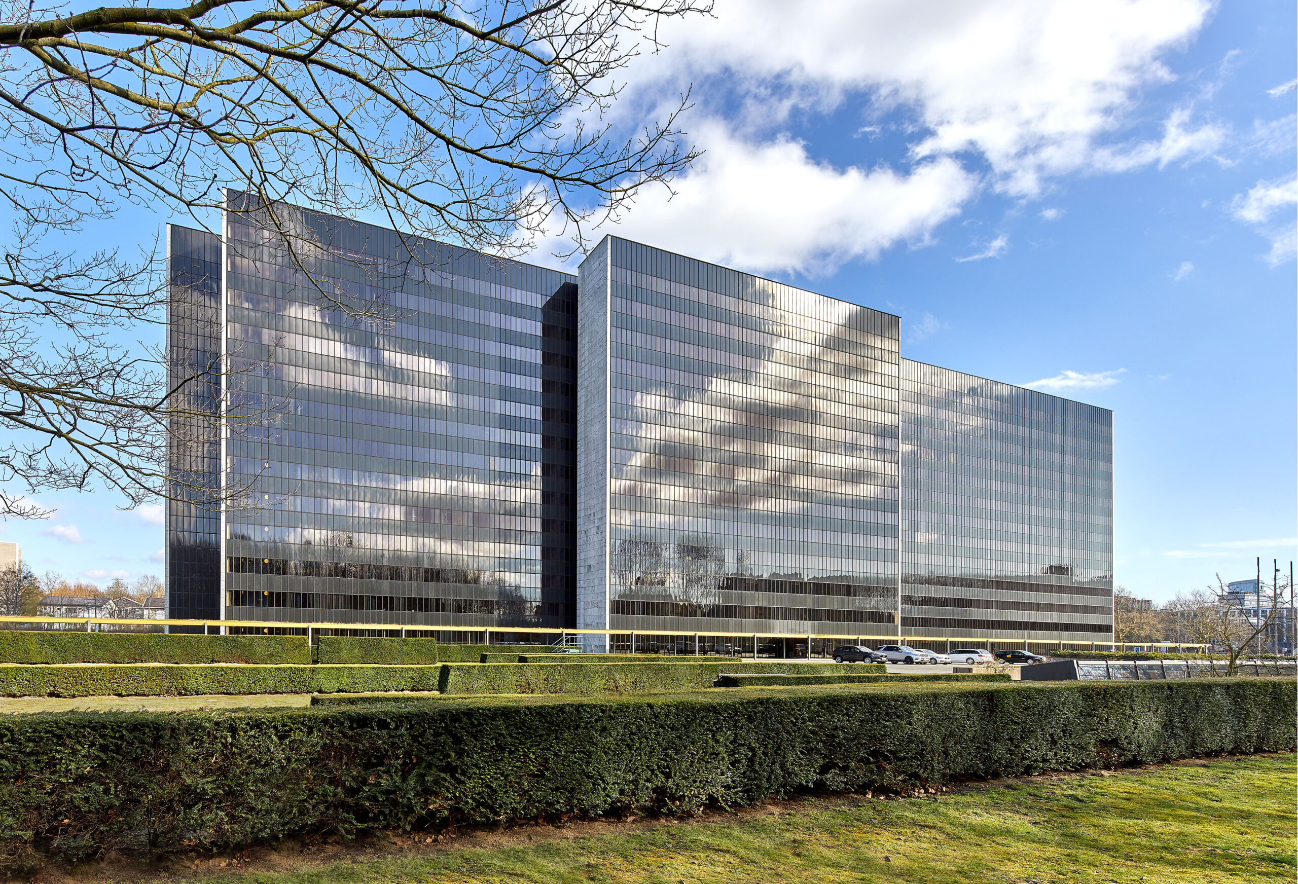 Architektur-Ikone in der Hamburger City Nord: Das Vattenfall-Gebäude von Arne Jacobsen soll saniert werden.