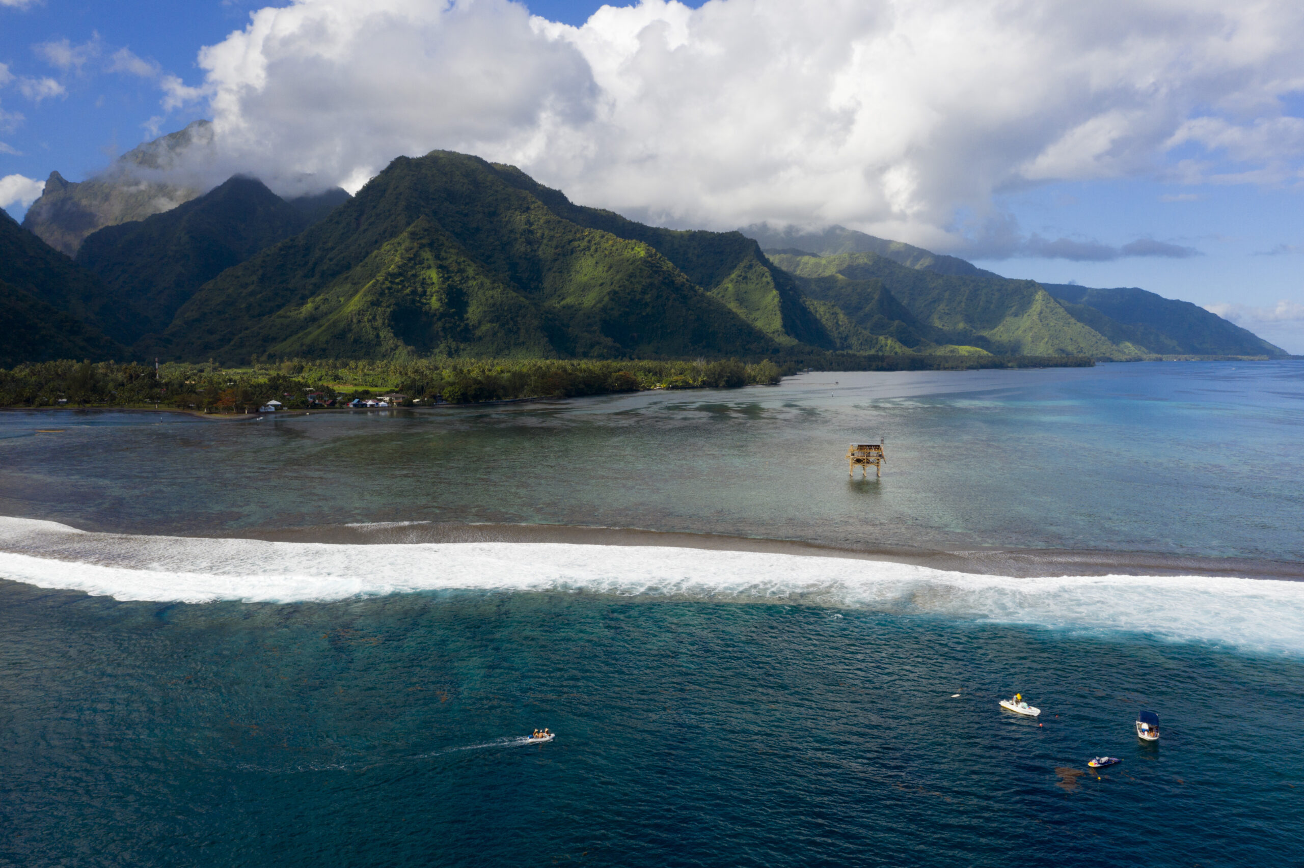 Luftaufnahme von Teahupoo