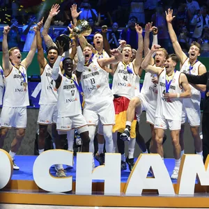 Deutsche Basketball-Nationalmannschaft feiert WM-Sieg