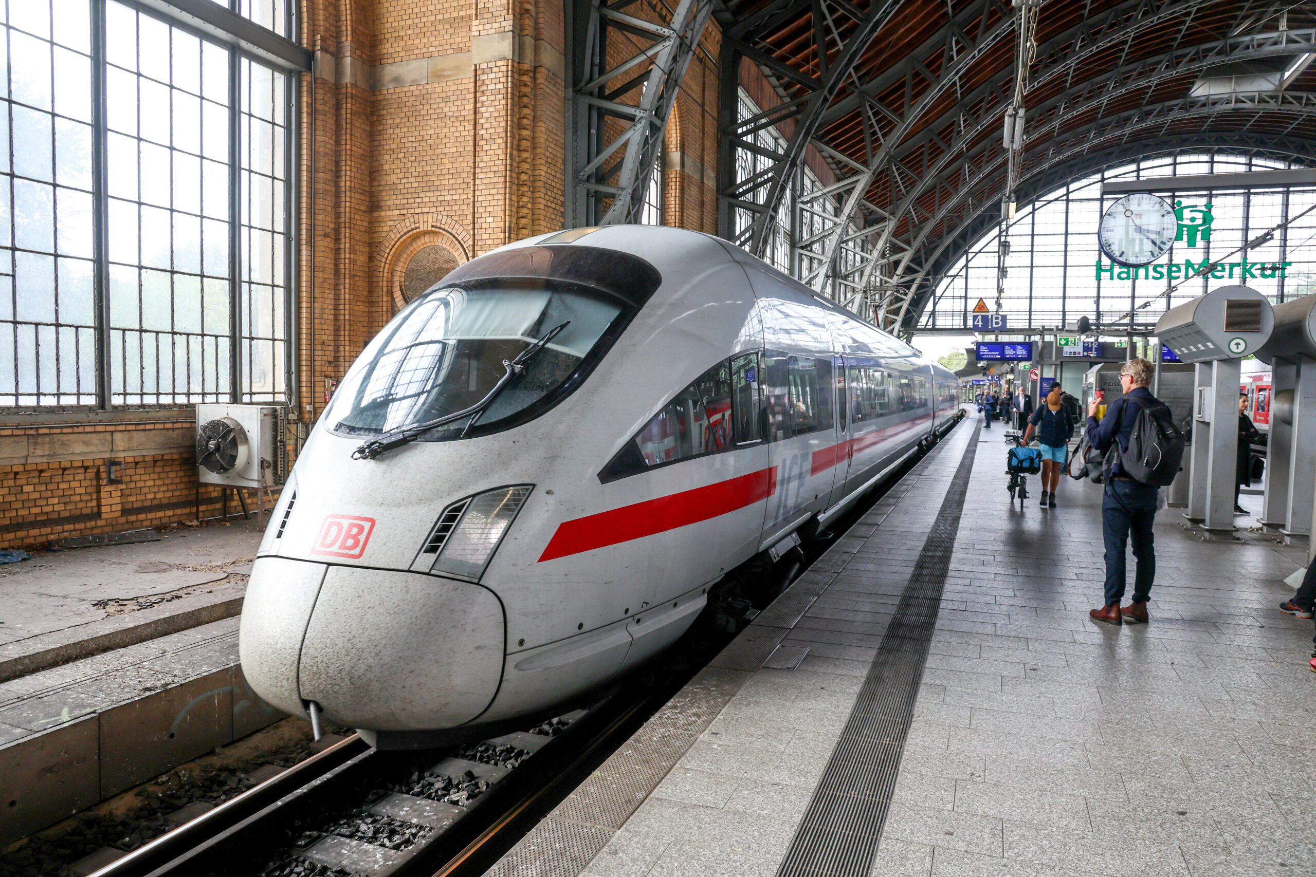 Während des Streiks sollen im Fernverkehr XXL-Züge zum Einsatz kommen.