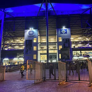 Beleuchtetes Volksparkstadion