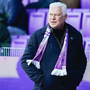 Toni Polster mit Fanschal von Austria Wien