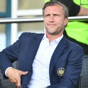 Eintracht Frankfurts Sportvorstand Markus Krösche auf der Tribüne