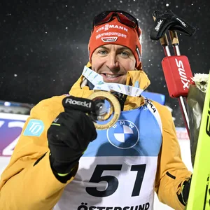 Philipp Nawrath mit Medaille
