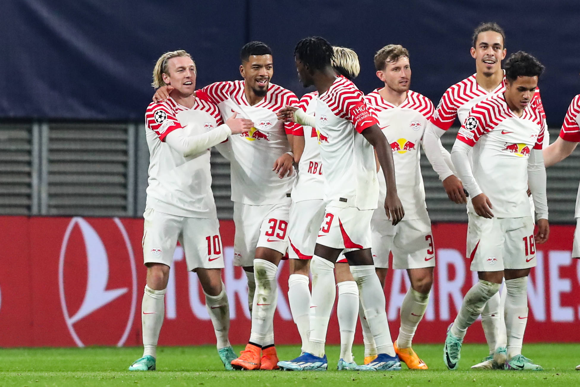 RB Leipzig feiert Tor gegen Young Boys Bern