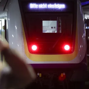 Ein Metronom im Hamburger Hauptbahnhof