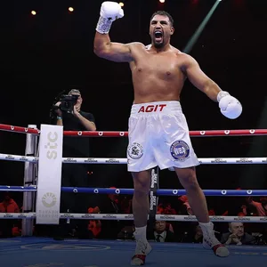 Agit Kabayel jubelt in Riad