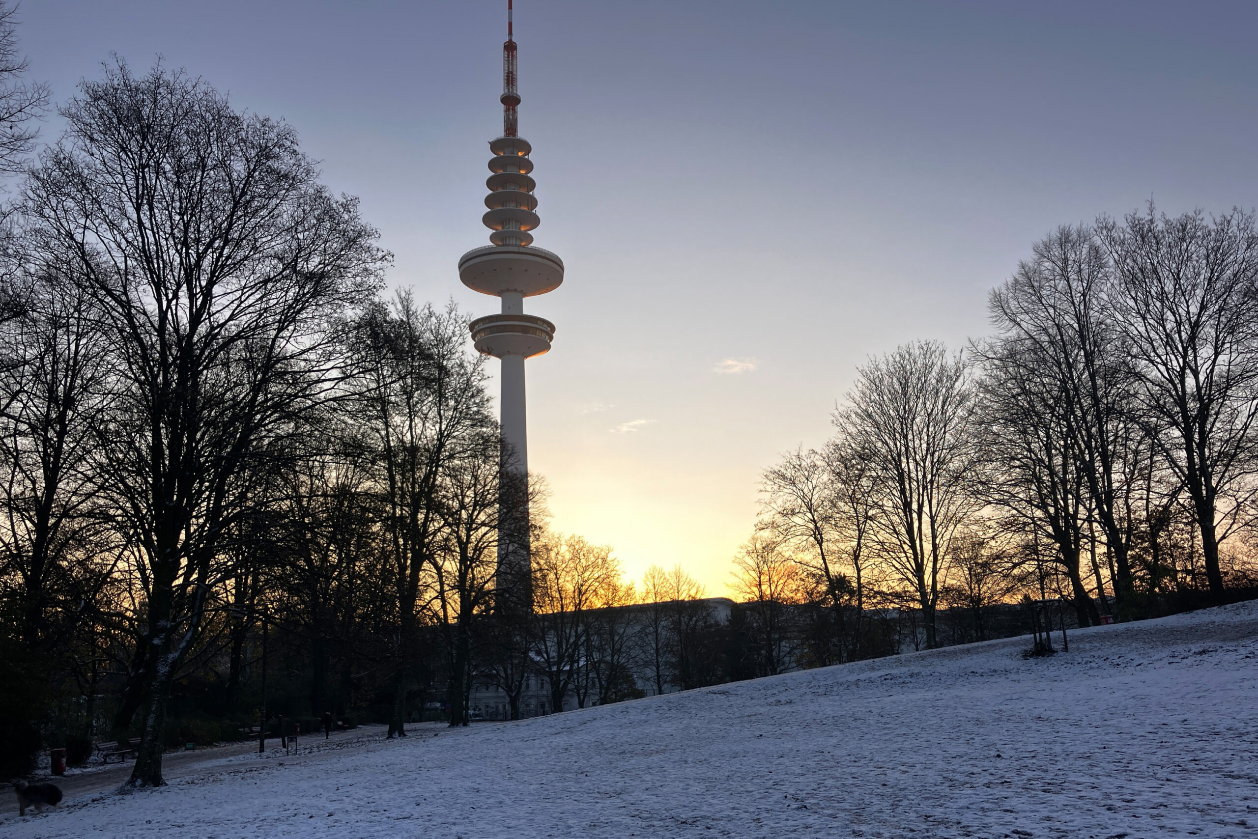 Der Fernsehturm soll bald wieder für alle geöffnet werden.