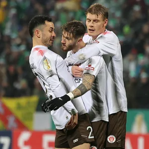 St. Pauli jubelt in Homburg
