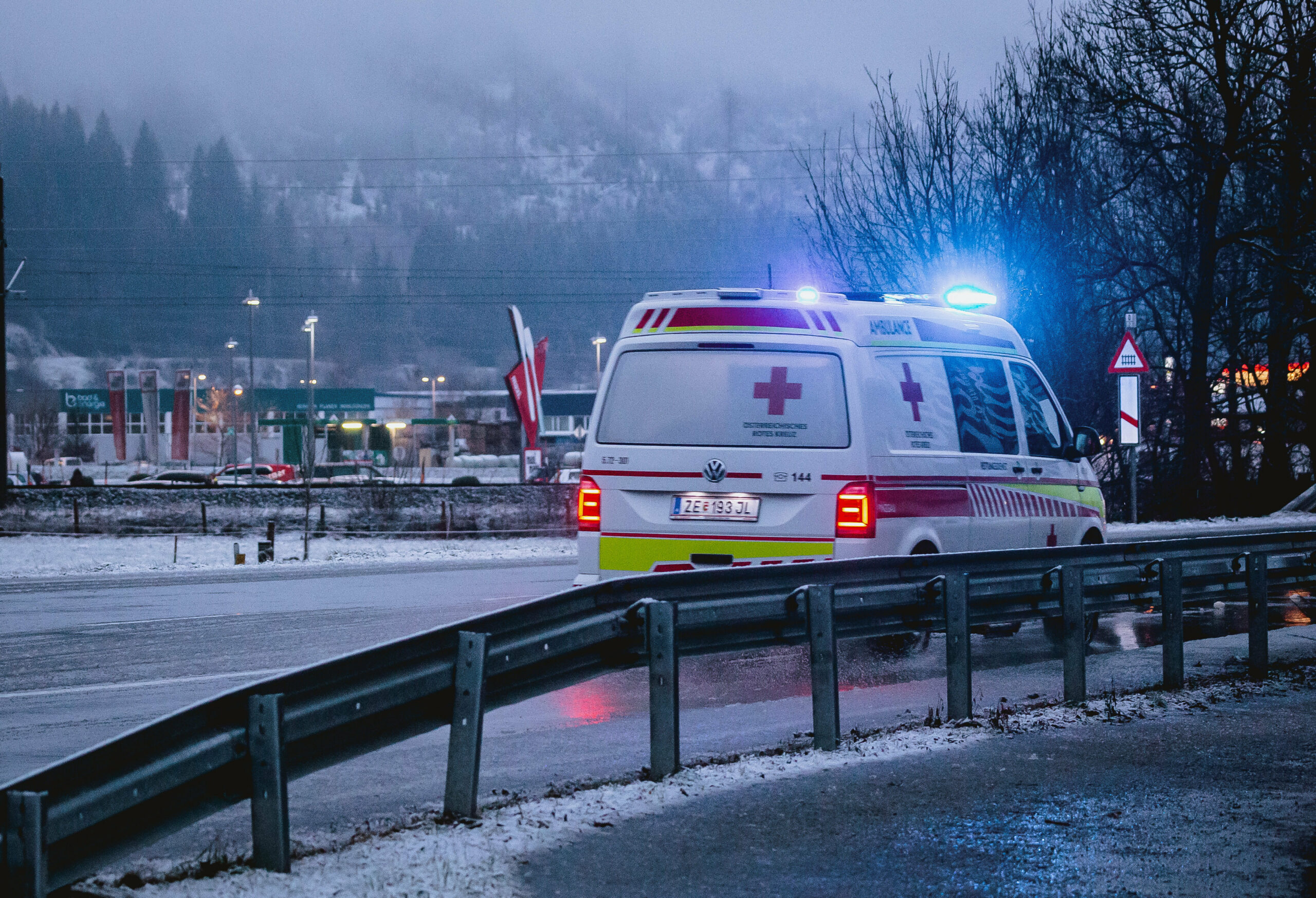 In Österreich gab es am Donnerstag einen schlimmen Unfall. (Symbolbild)