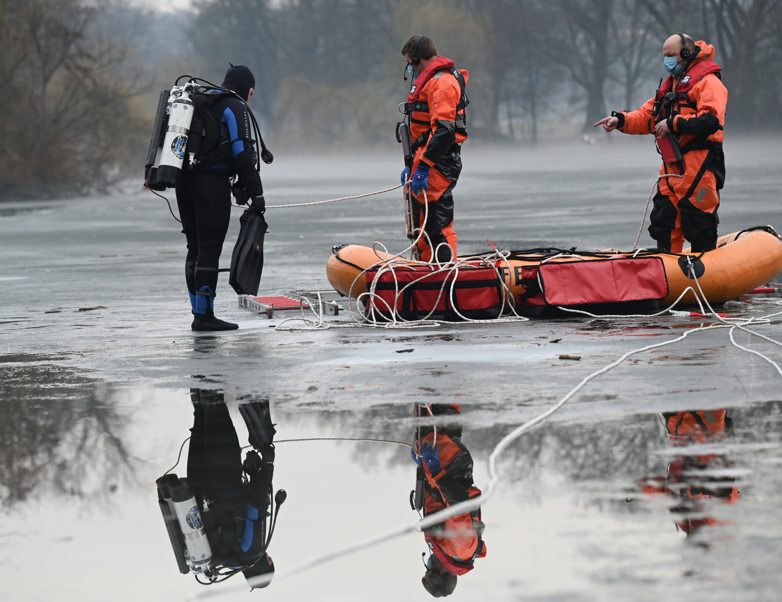 Drei Kinder in Eis in Bad Malente eingebrochen – alle gerettet