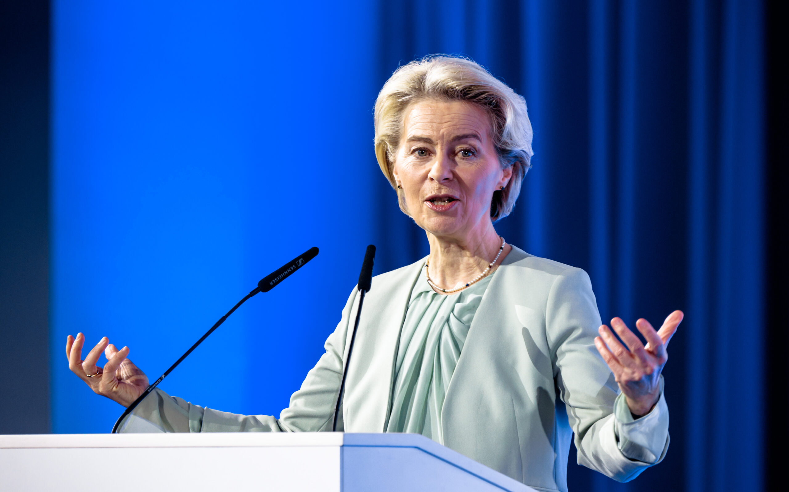 EU-Kommissionspräsidentin Ursula von der Leyen spricht auf dem Klima-Forum der Hamburger Wirtschaft.