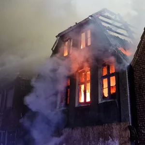 In Wilster (Kreis Steinburg) ist ein Haus abgebrannt.