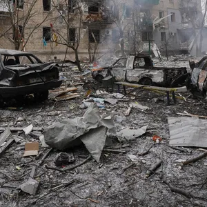 Verwüstung nach einem russischen Raketenangriff auf die Großstadt Charkiw.