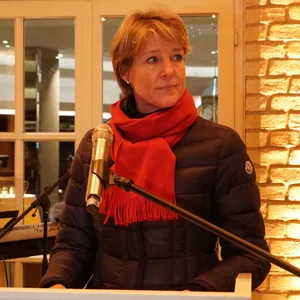 Christina Block bei ihrem ersten öffentlichen Auftritt nach dem Bekanntwerden des Entführungsskandals um ihre Kinder.