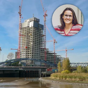 Die Bauarbeiten am Elbtower in der HafenCity wurden im Oktober eingestellt. Bausenatorin Karen Pein (SPD) ist trotzdem zuversichtlich, dass der Turm fertig wird.