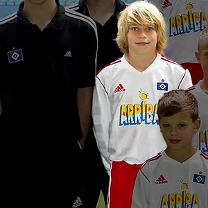 Juri Knorr auf dem Mannschaftsbild der U12 des HSV.