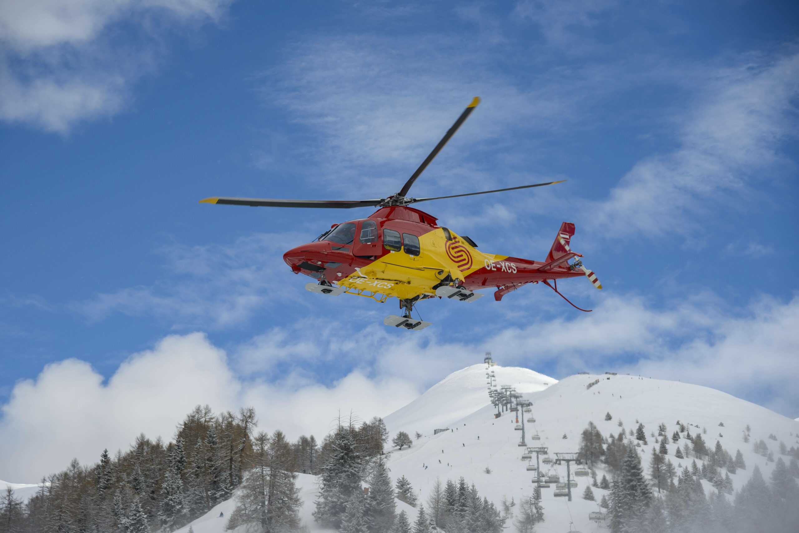 Ein Helikopter im Skigebiet Nauders (Archivbild)