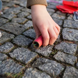 Immer wieder kommt es zu schweren Unglücken mit Feuerwerkskörpern (Symbolbild).