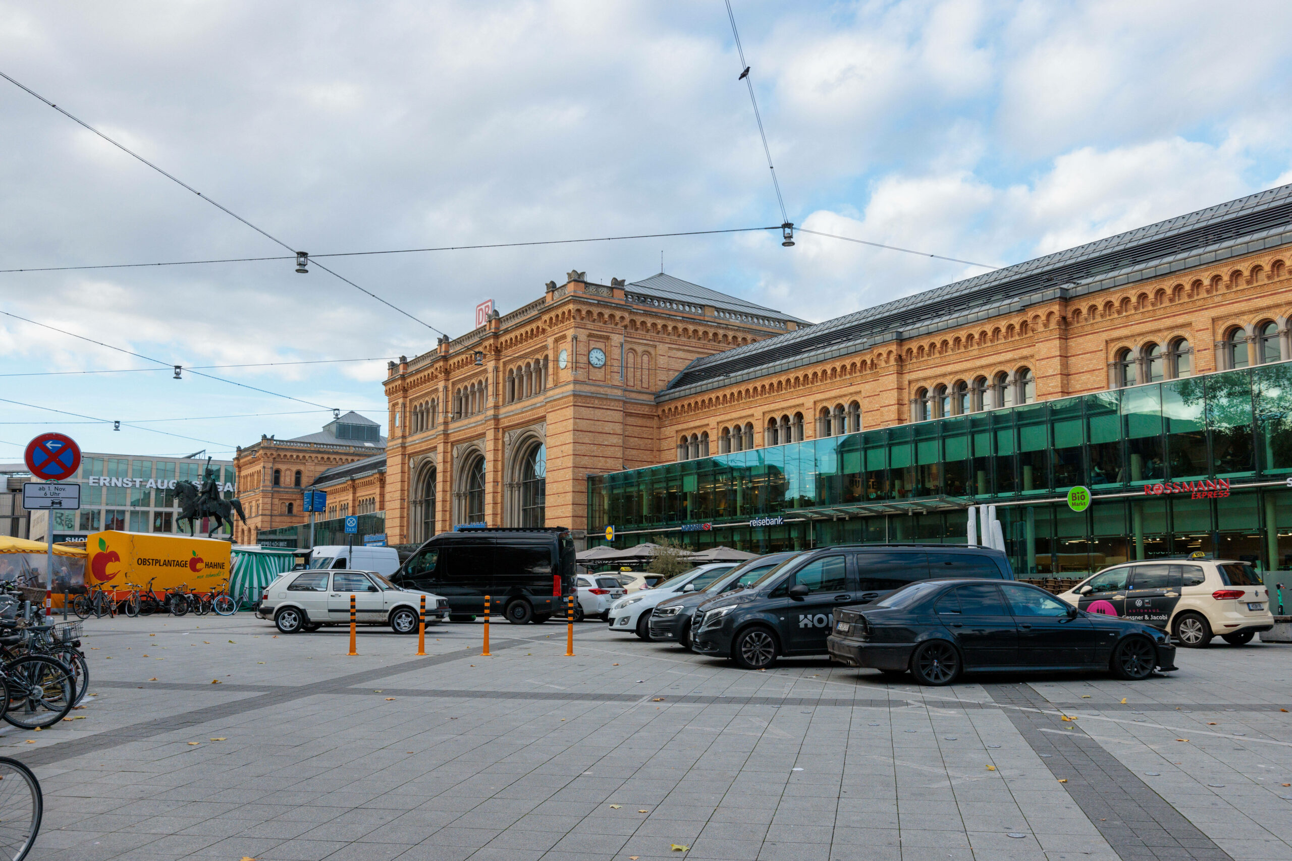 Der Hauptbahnhof Hannover von außen