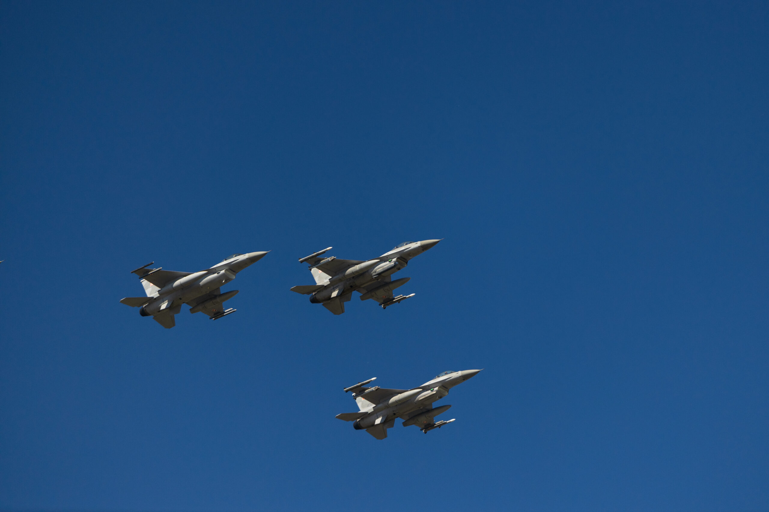 Polnische Kampfjets vom Typ F-16 (Archivbild).