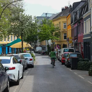 Die Paul-Roosen-Straße