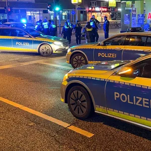 Bereits im Dezember soll der Mann ausgeraubt worden sein, damals in Wandsbek. (Archivbild)