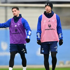 Ludovit Reis und Masaya Okugawa im HSV-Training