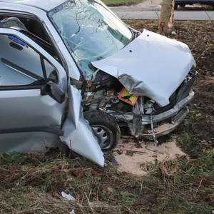 Senior nach schweren Unfall in Hüttblek in Lebensgefahr
