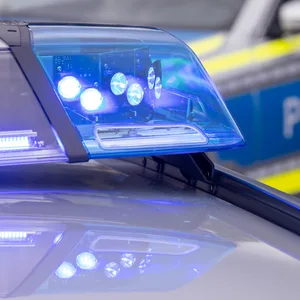 Schwerbehinderter Mann mitten am Tag in Winterhude beraubt