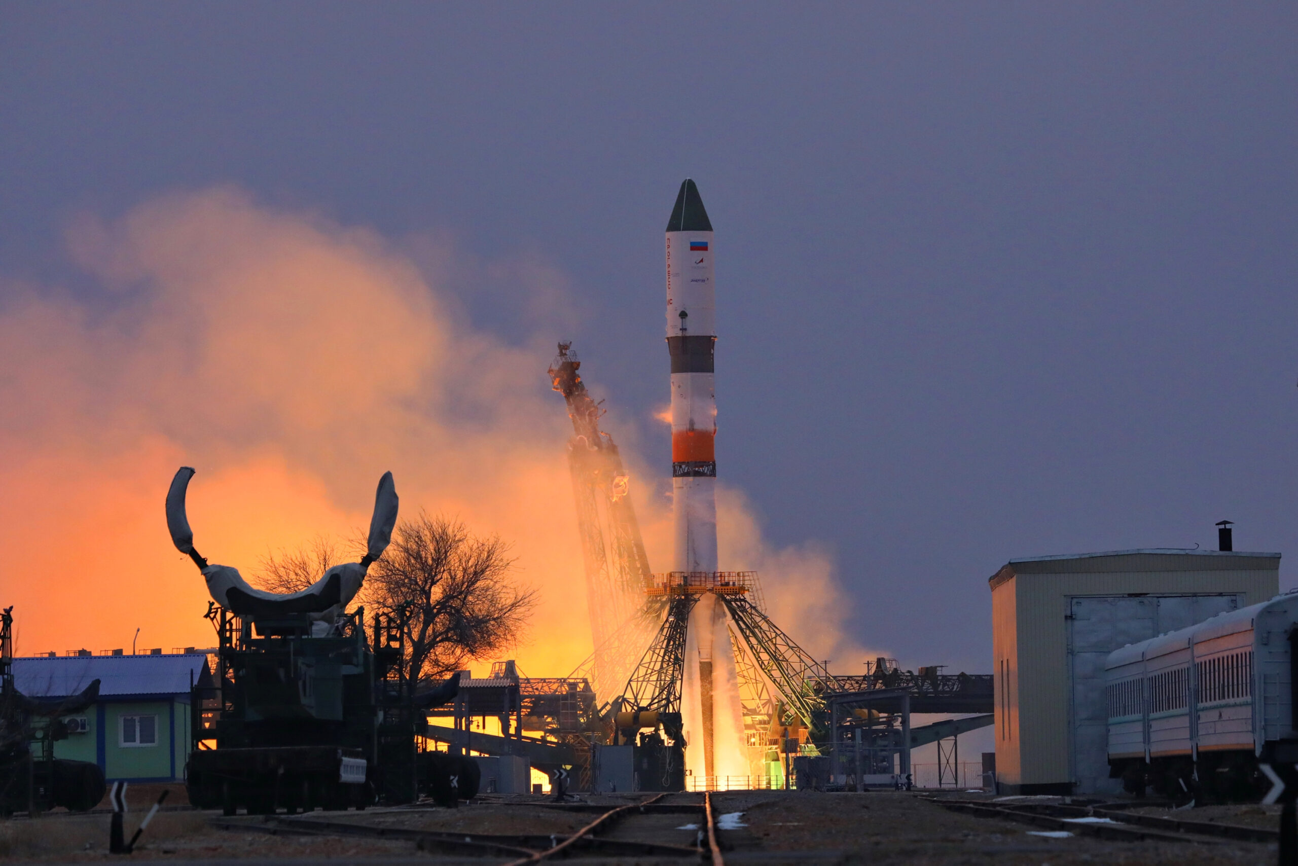 Raketenstart am russischen Weltraumbahnhof Baikonur