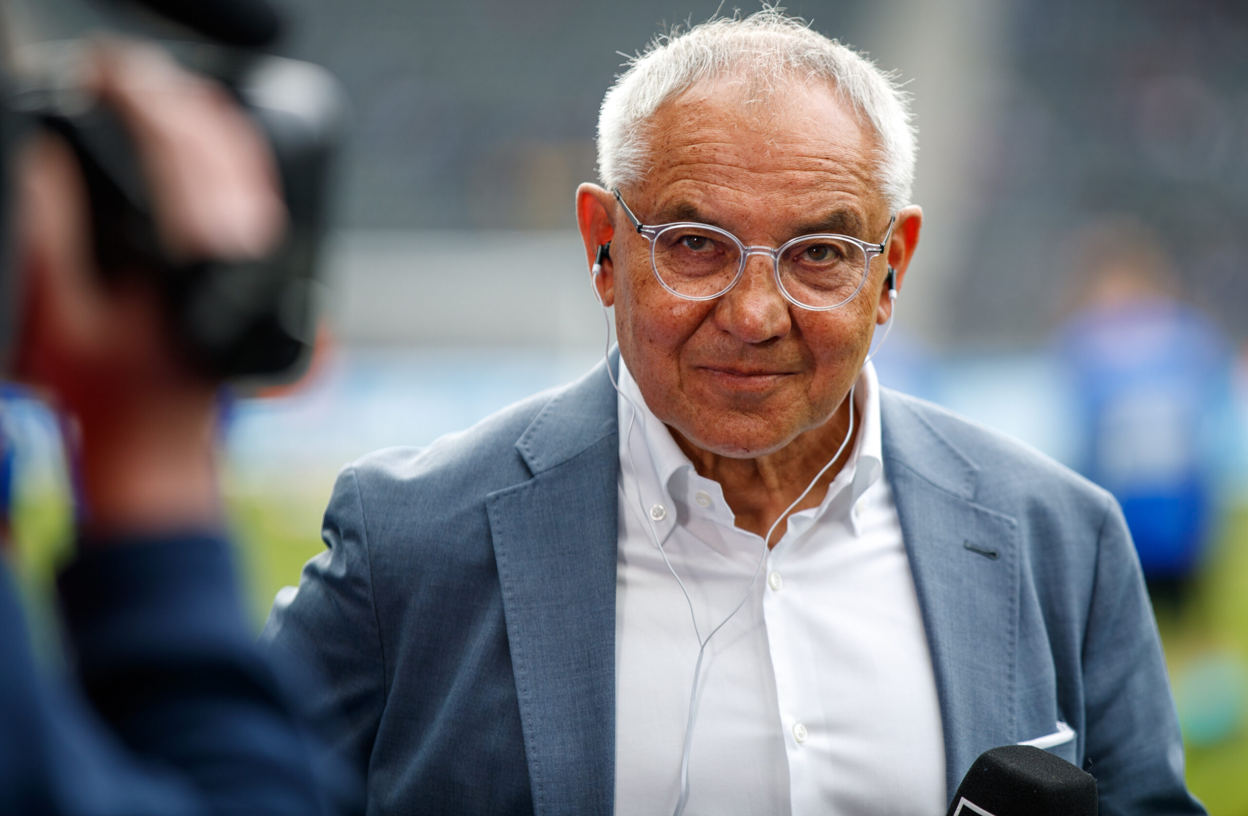 Felix Magath als TV-Experte bei DAZN.