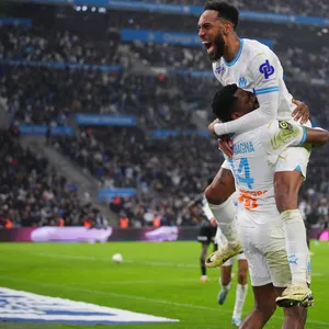 Aubameyang jubelt
