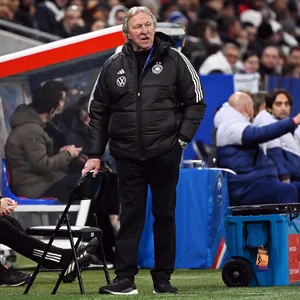 Horst Hrubesch beim Nations-League-Spiel in Frankreich
