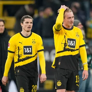 Julian Brandt und Marcel Sabitzer nach der Niederlage gegen Hoffenheim.