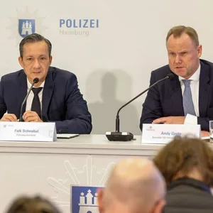 Jan Hieber, Falk Schnabel und Andy Grote
