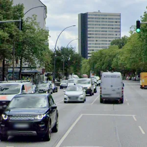 Anwohner berichten regelmäßig von gefährlichen Situationen an dieser Fußgängerampel.