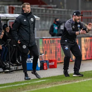 Steffen Baumgart als Paderborn-Coach am Millerntor