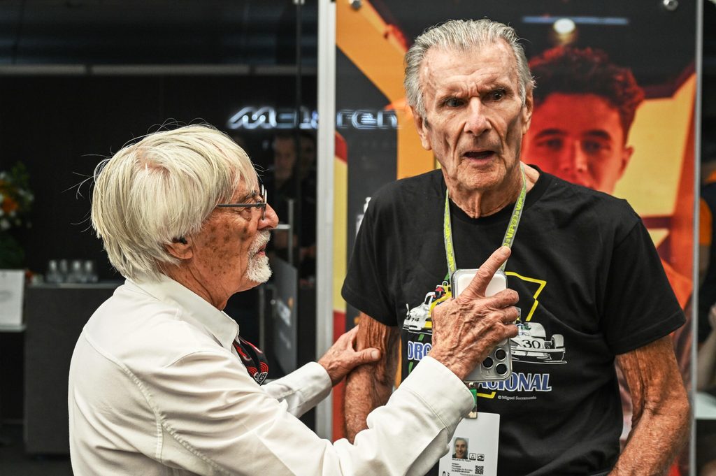 Wilson Fittipaldi mit Bernie Ecclestone beim Brasilien-GP im November 2023