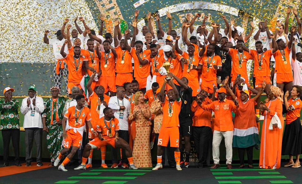 Das Team der Elfenbeinküste nach dem Finale 2024