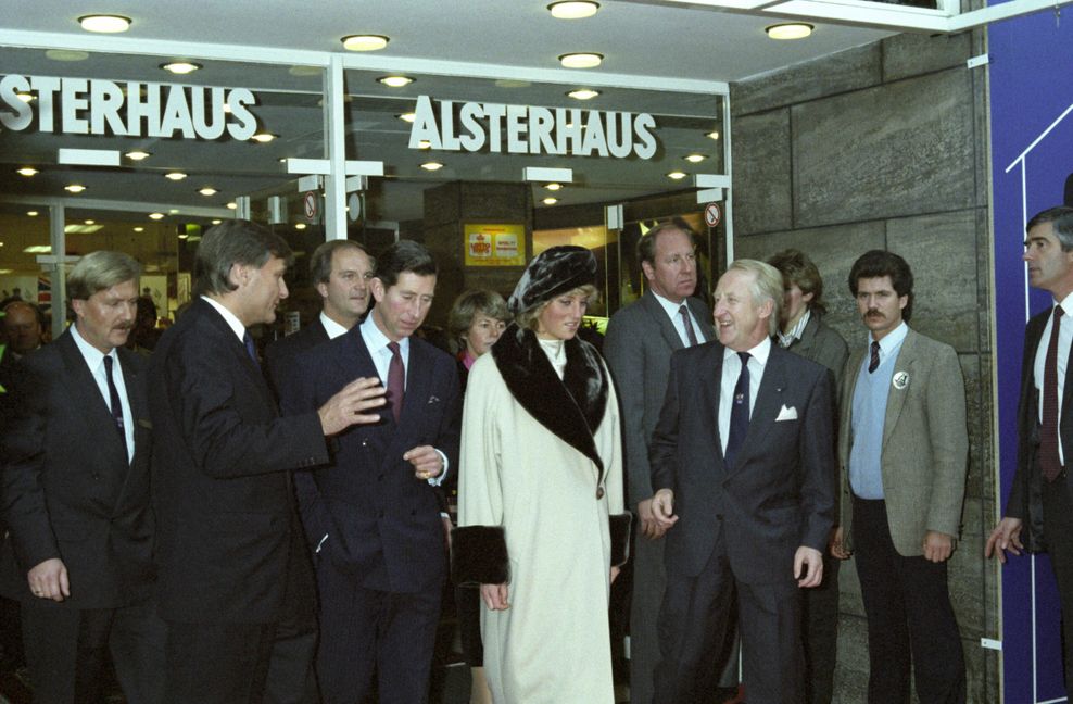 Selbst Lady Di besuchte 1987 das Alsterhaus – zusammen mit dem damaligen Prinz Charles.