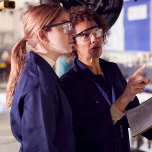 86,4 Prozent der angehenden Fachkräfte für Mechatronik in Hamburg sind laut DGB-Report sehr zufrieden mit ihrer Ausbildung.