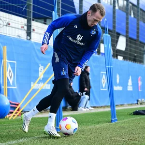 Sebastian Schonlau im HSV-Training