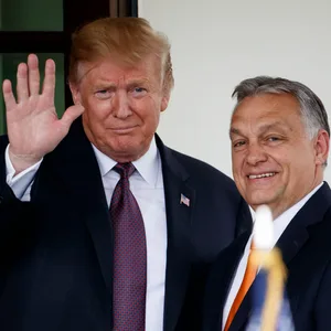 Donald Trump (l.) und Viktor Orban standen sich schon zu Trumps Amtszeit nahe.