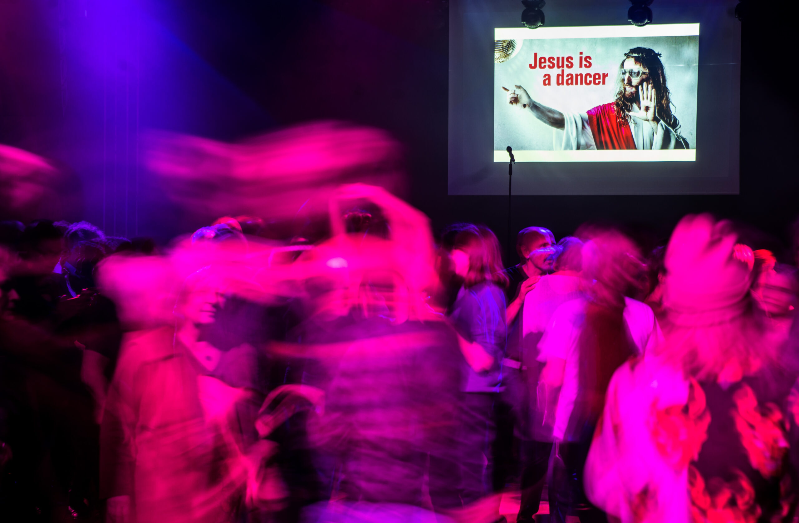 „Jesus is a dancer“: Party trotz Tanzverbots (hier in Stuttgart).