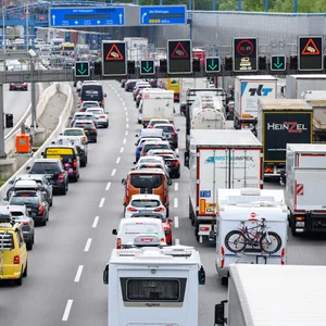 Stau A7