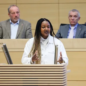 Aminata Touré am Rednerpult