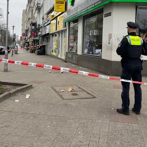 Schüsse auf St. Georg: Mann schwer verletzt – Mordkommission ermittelt