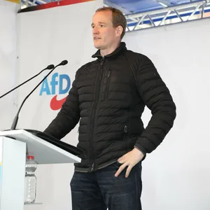 Aufnahme von „Trigger.FM“-Gründer Benjamin Niemeyer bein einer AfD-Wahlkampfveranstaltung