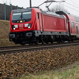 Zug der Deutschen Bahn (Symbolbild).